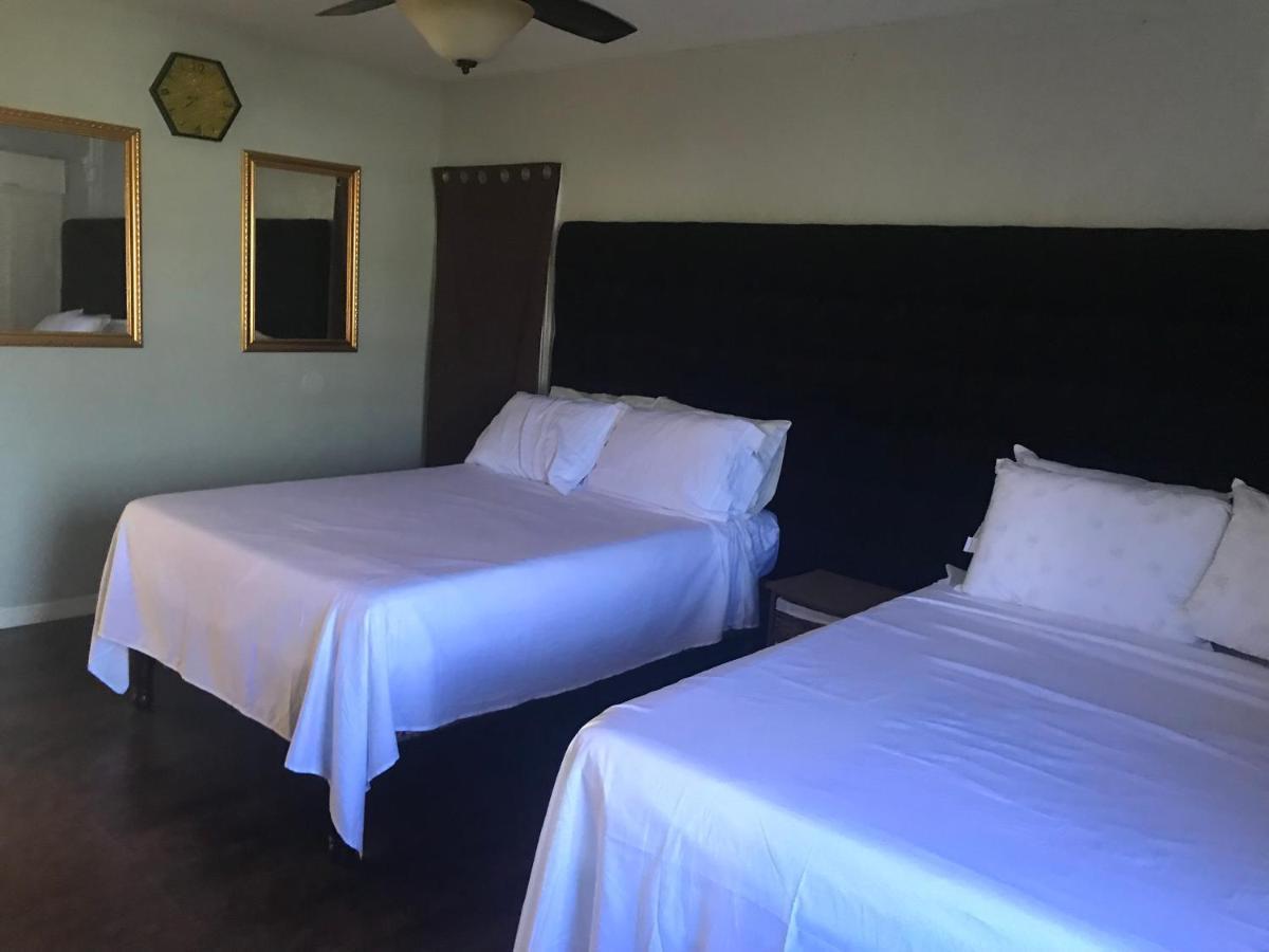 Abacus Jamaica The Zana Suites Kingston Bagian luar foto